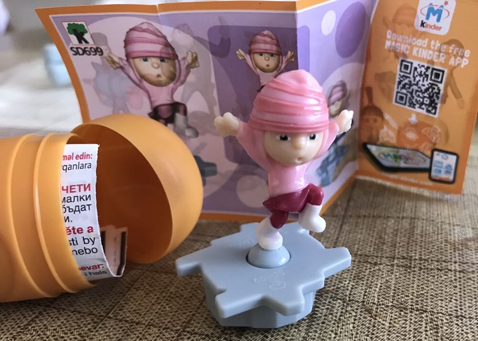 Игрушки киндер серия "Гадкий Я"
