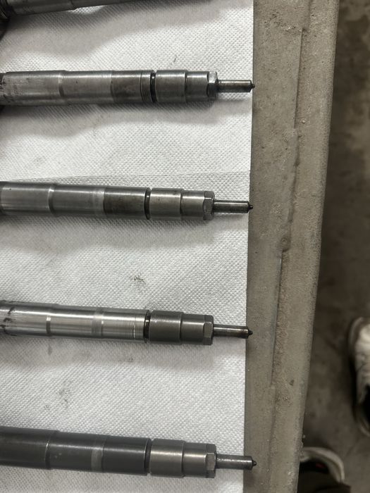 Продам ПІД ВІДНОВЛЕННЯ форсунки Bosch для двигуна cummins камінс 2.8