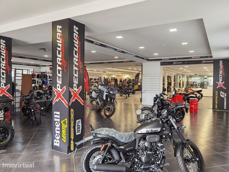 Excelente loja com 655m2 a 4min de carro da A21