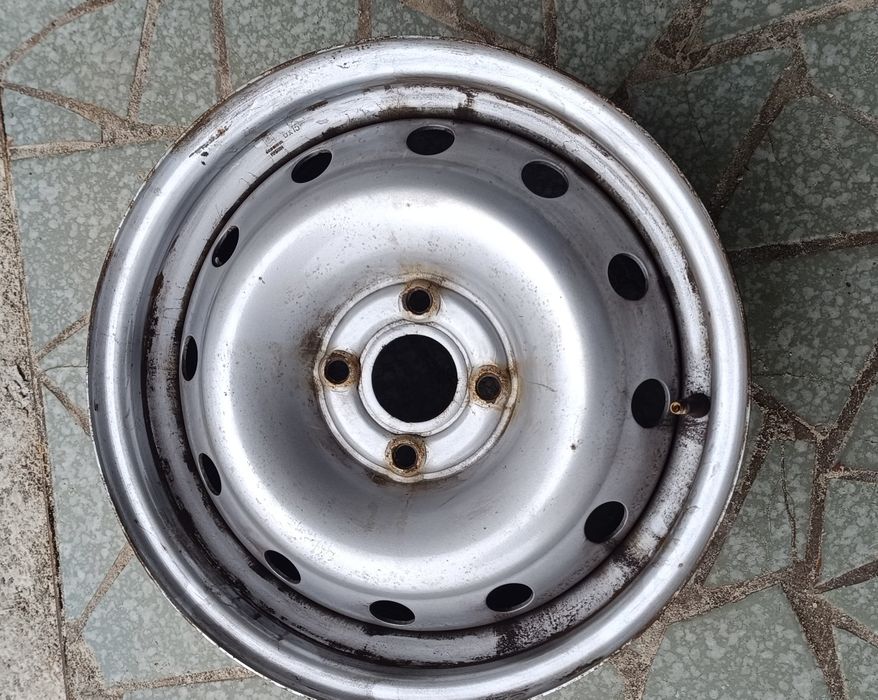 Диски R15 4*100 Киа Рио