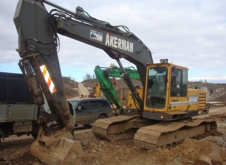 В РОБОТУ! Гусеничный экскаватор, екскаватор, прокат екскаватора