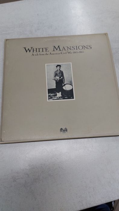 White Mansions. Winyl. G++