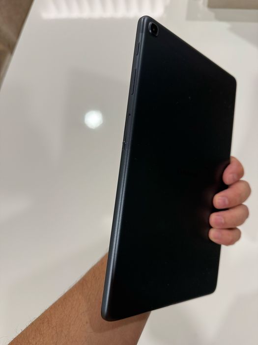 Tablet SAMSUNG Galaxy Tab A (10.1" - 32 GB - 2 GB RAM Wi-Fi - Cinzento)