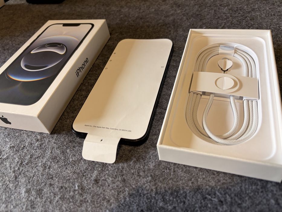 iPhone 16e 128gb