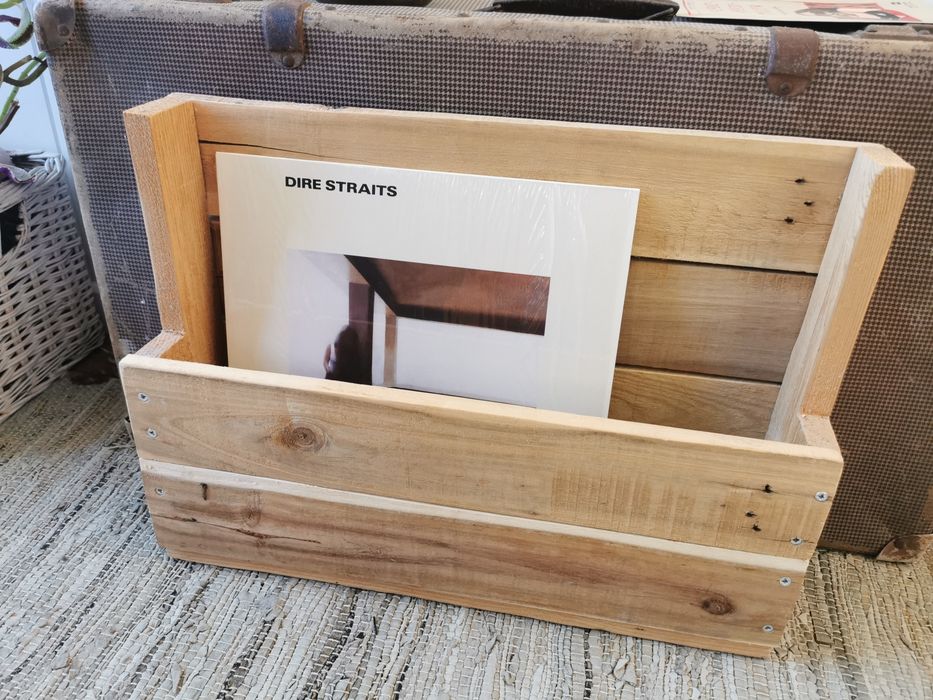 Prateleira, suporte para plantas ou discos