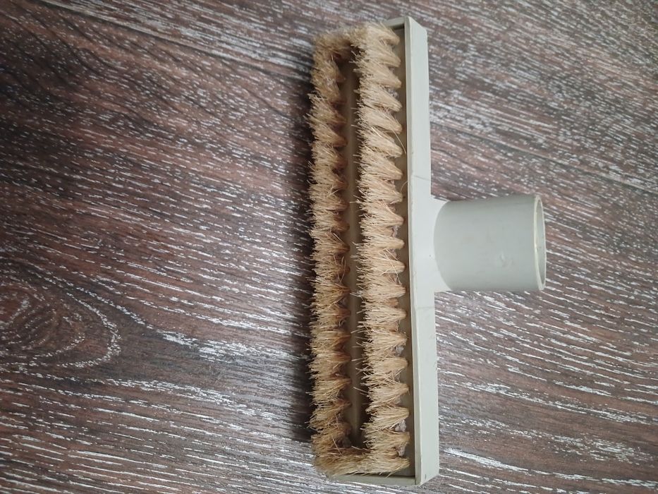 Щітки та труба Б/У...до пилососу Вітязь або Ракета