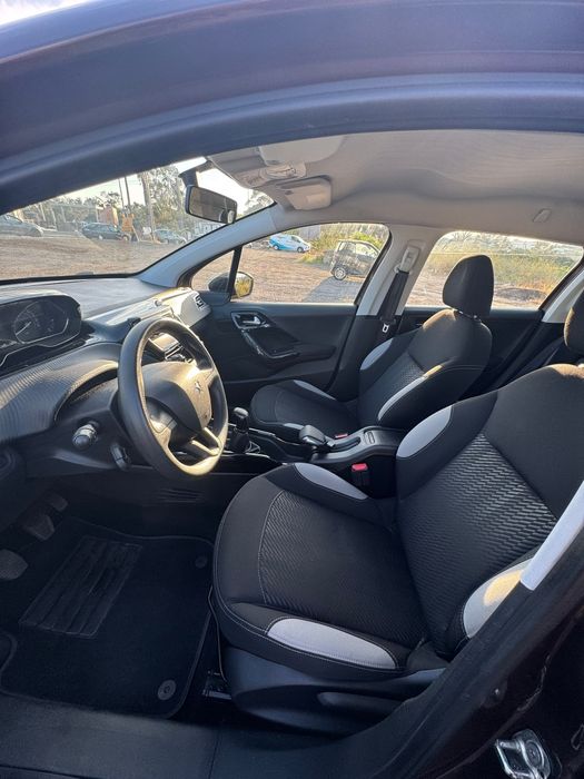Peugeot 2008 — fotografia 11