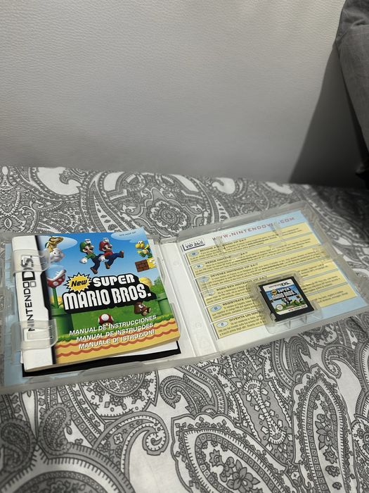 Super Mario Bros