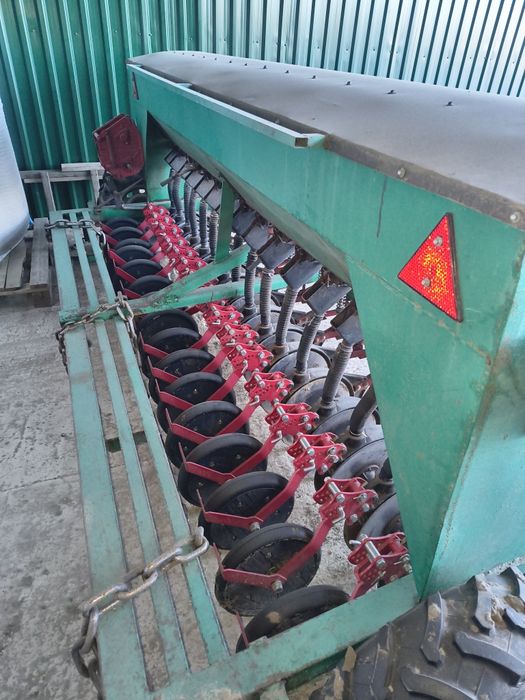 Продам сівалку 3 м  не сз-3.6