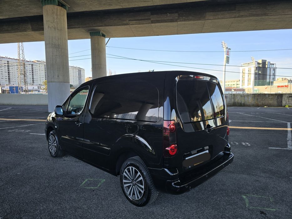 Peugeot partener 1.6HDI 100CV 3 lugares aceito retoma