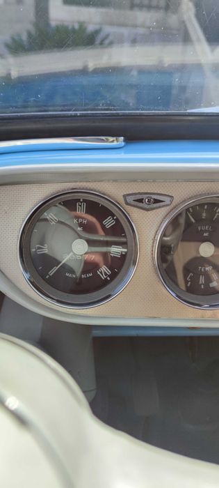 Ford Prefect Four Door Saloon De luxe (100E) classico