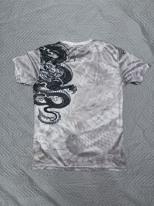 Футбольне джерсі real madrid M маломірить на S