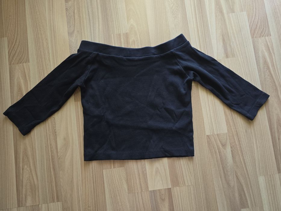 Crop top z rękawem 3/4
