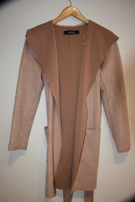 Sobretudo c/Capuz da Zara