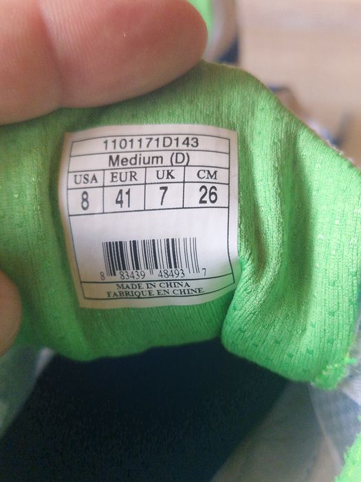 Buty lekkoatletyczne Brooks r 41