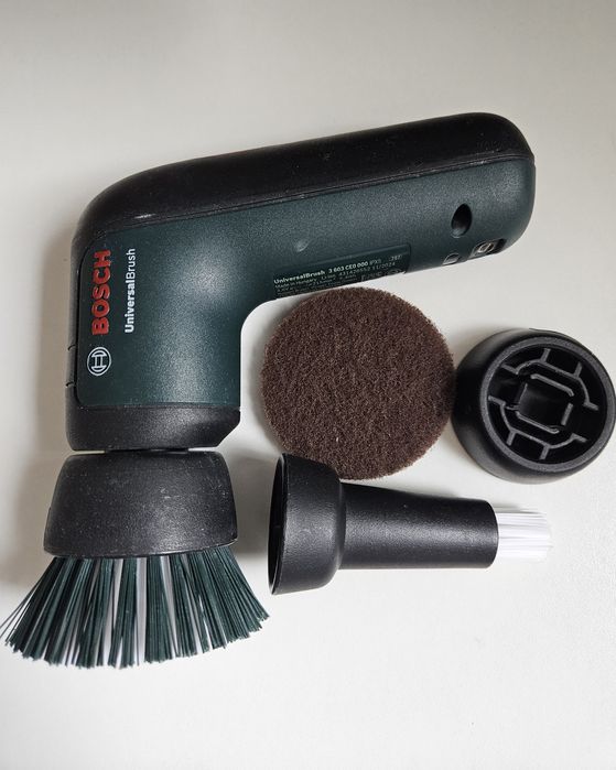 Szczotka do czyszczenia akumulatorowa