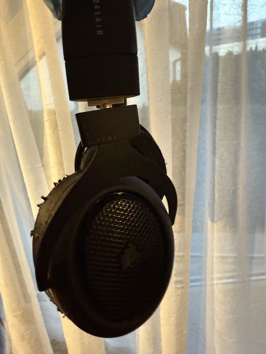 Słuchawki CORSAIR HS70 okazja!