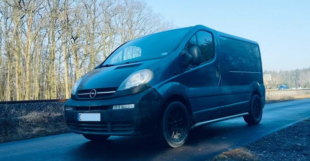 Opel Vivaro NIE Renault Trafic po świeżych opłatach