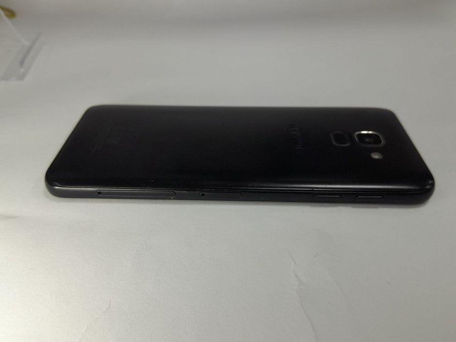 Samsung J6 2/32gb