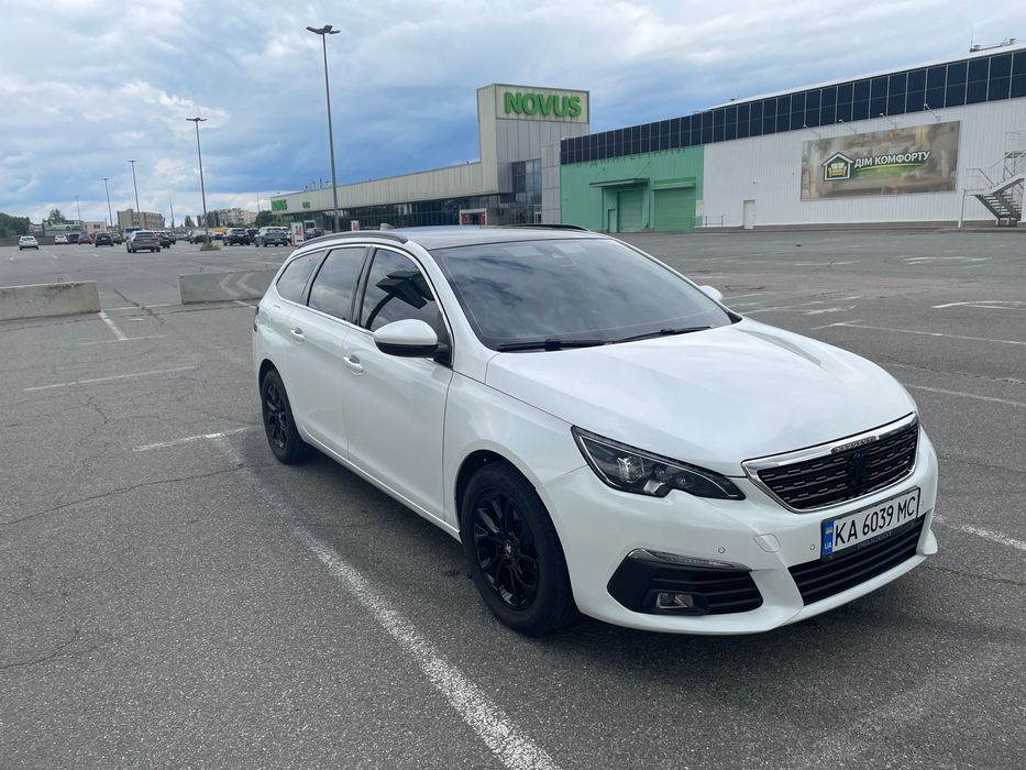 Продам Пежо 308 allur