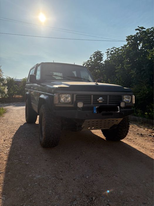 Nissan patrol 260  3.3 turbo foto 2