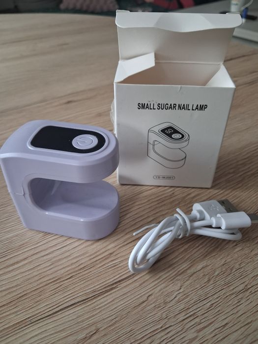 Mini lampa UV do paznokci fioletowy