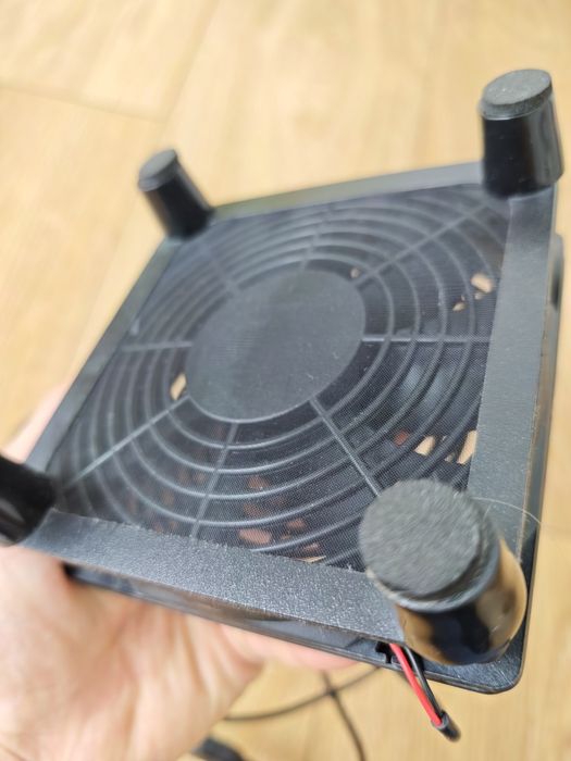 Wentylator USB do routera tunera dekodera chłodzenie z regulacją