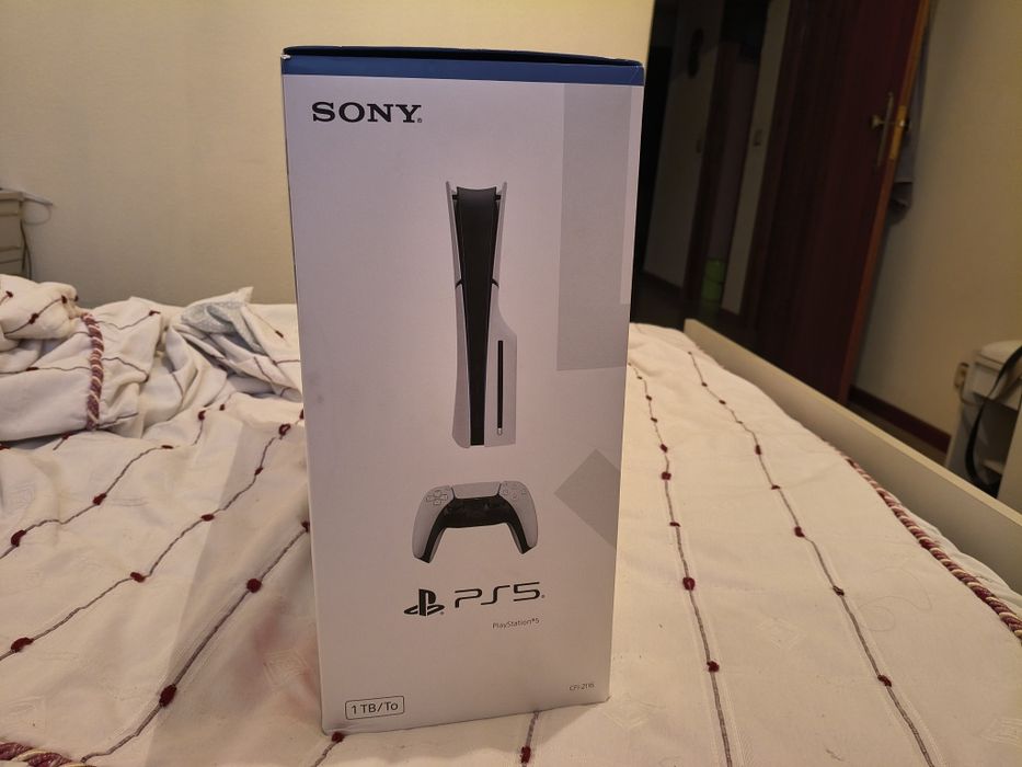 Vendo PlayStation 5 Slim 1TB