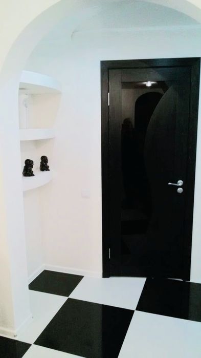 Апартаменты Yuliya с новым ремонтом в центре посуточно,понедельно