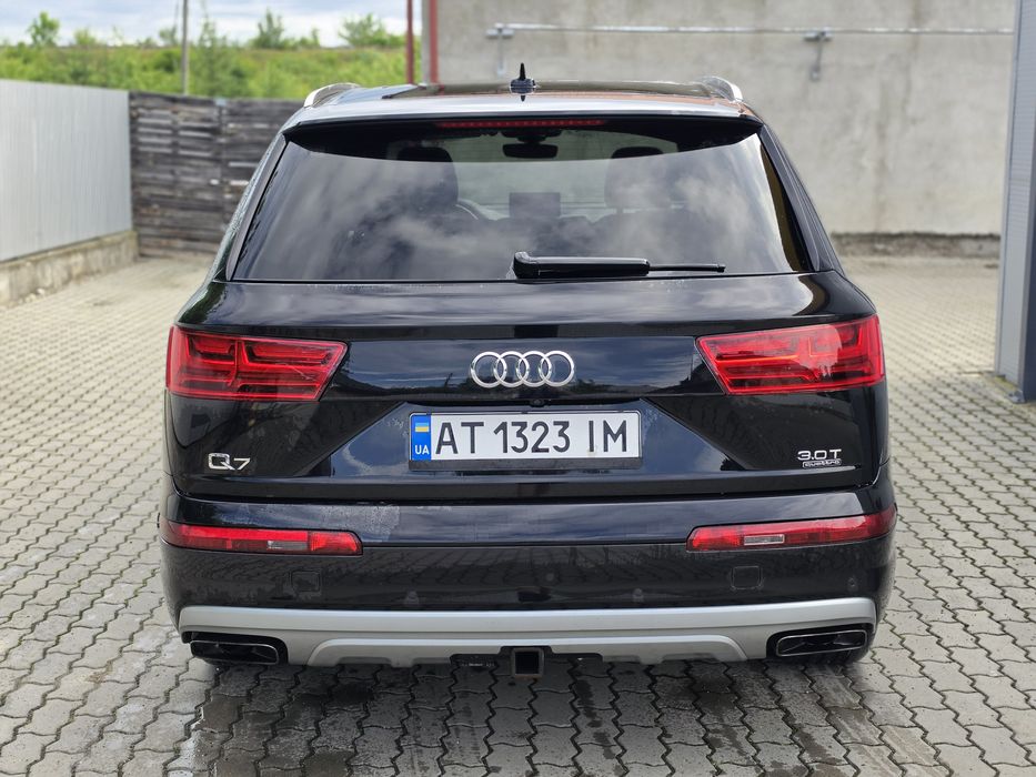 Ауді Q7 2017 рік 3.0 Quattro
