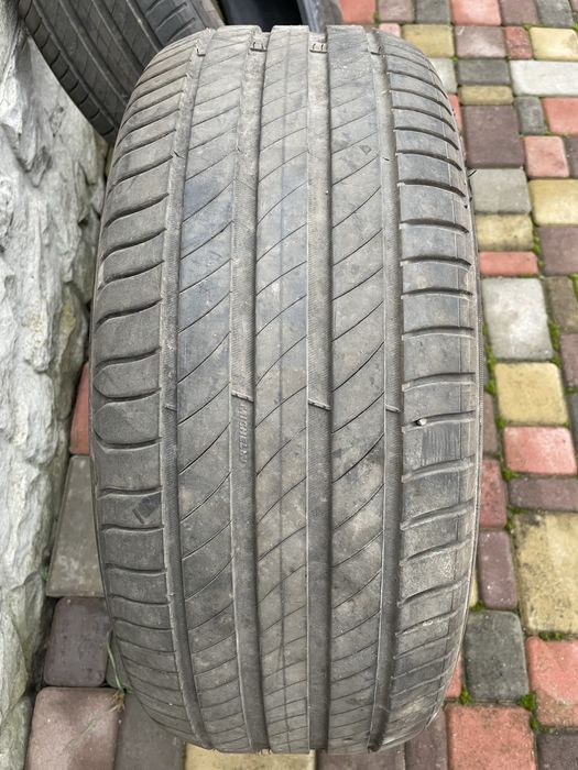Гарна літня гума Michelin primacy 4 235/55 R17