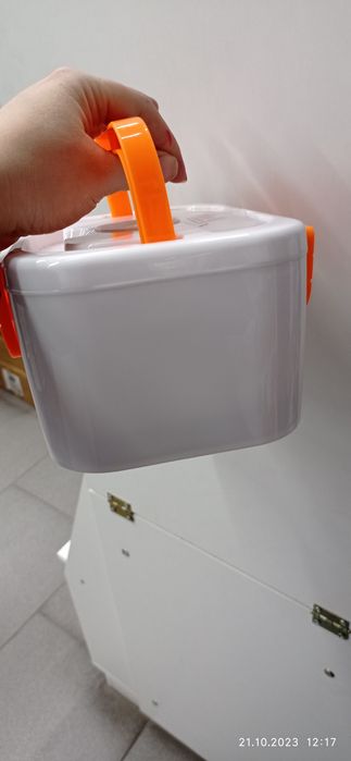 Ланч бокс з підігрівом