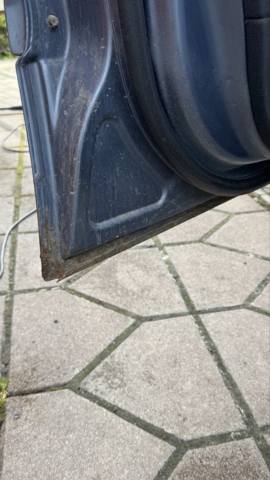 Mercedes Benz W211