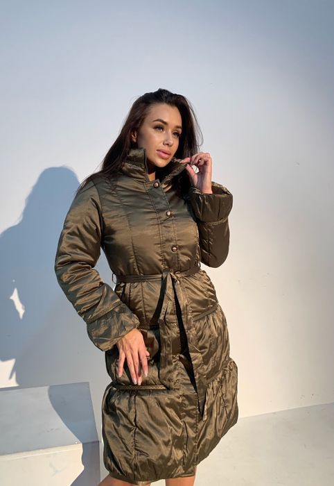 Зимова куртка на дівчинку