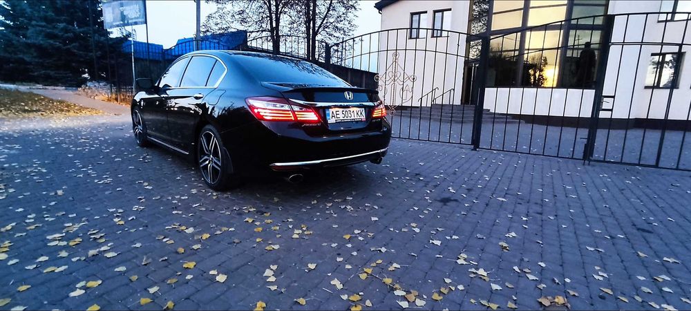 Honda Accord 9 (Рестайлинг)