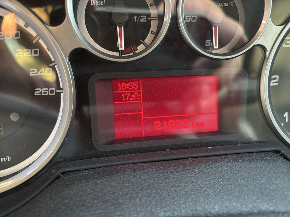 Alfa romeu mito 1.6 120cv — photo 5