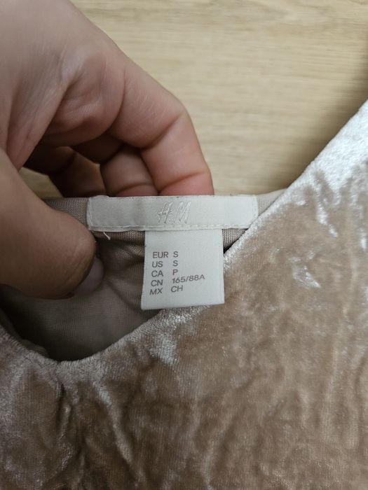 Sukienka H&M.  Rozmiar S. Stan bardzo dobry