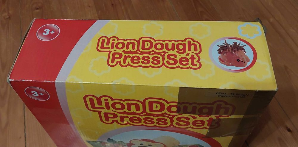 Zestaw do ciastoliny 'Lion Dough Press Set' + gratisy