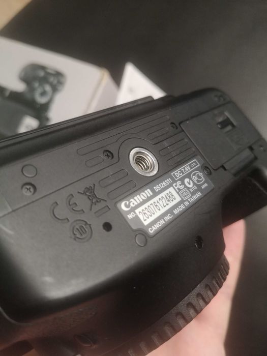 Фотоапарат Canon EOS 600D Kit 18-55 IS II