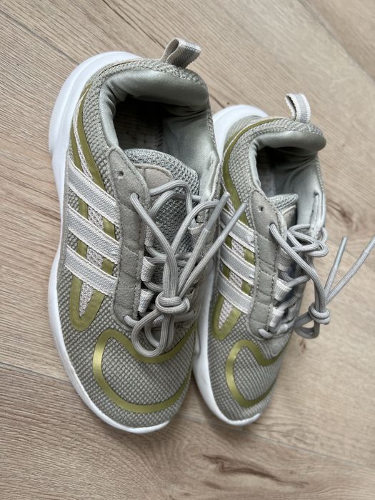 Adidas Haiwee EF5795 34р оригінал