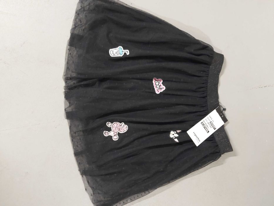 Spódniczka tiulowa, czarna. Nowa.