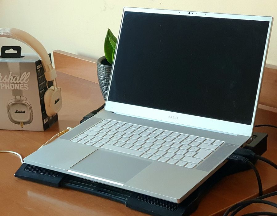 Laptop Razer Blade Mercury White limited edition