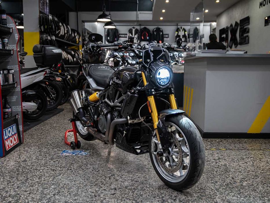 Indian FTR 1200 Carbon | Öhlins | Brembo | Remus | 120cv | Impecável
