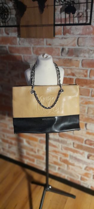 Love Moschino       .