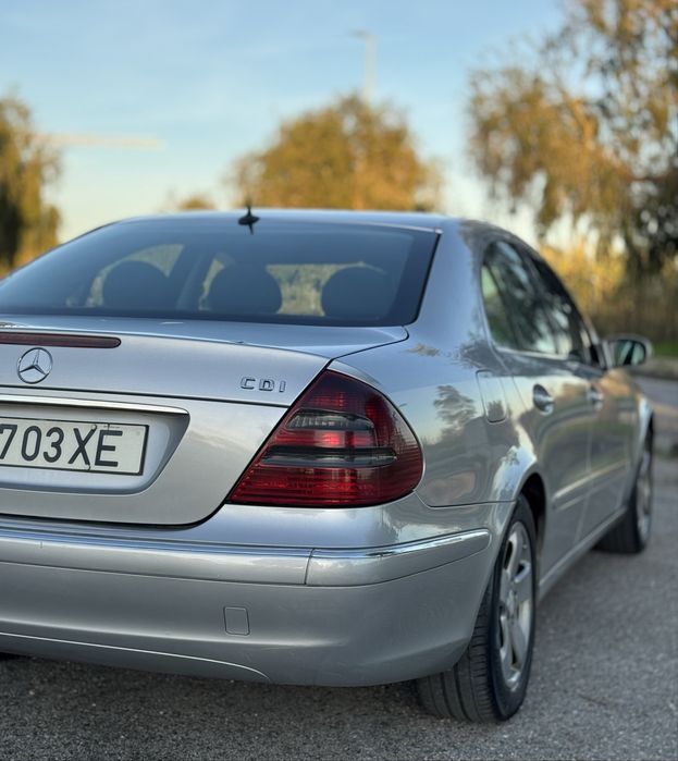Mercedes-Benz E220CDi 150Cv