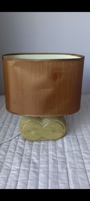 Lampka nocna stojąca 220V z przełącznikiem