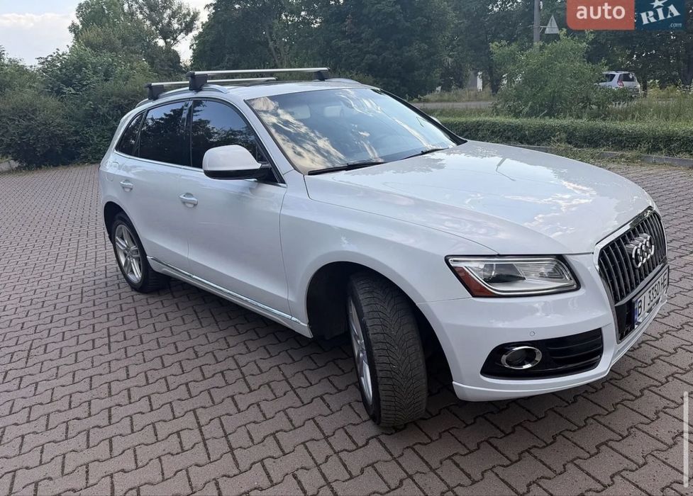 продам автомобіль Audi q5