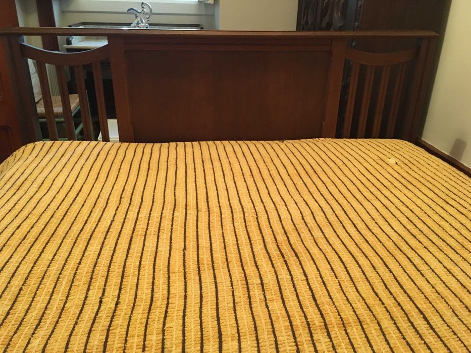 Cama antiga estilo Arte Deco