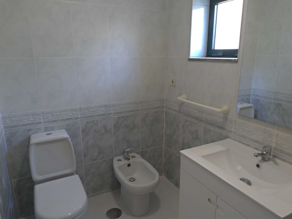 Quarto a Menina ou Rapaz | Metro | Matosinhos | Porto.