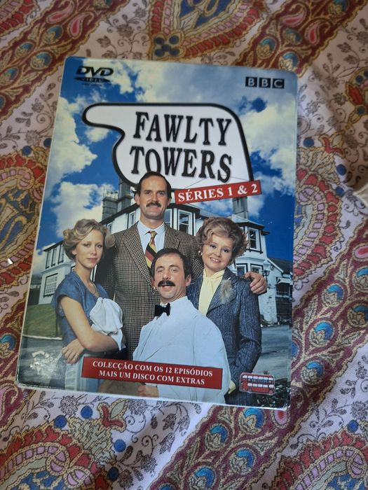 Três dvds série Fawlty Towers 12 episódios completa